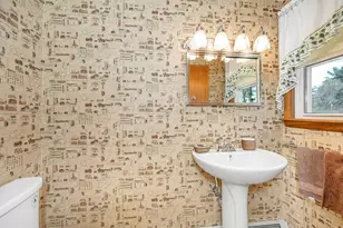 14 Spruce St, Hudson, NH 03051 - Photo 13