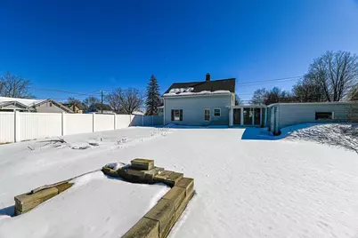 49 Washington Street, Rochester, NH 03867 - Photo 5