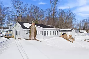 35 Lake Rd, Epsom, NH 03234 - Photo 3