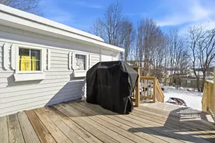 35 Lake Rd, Epsom, NH 03234 - Photo 39