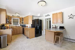 4 Orange St, Milford, NH 03055 - Photo 3