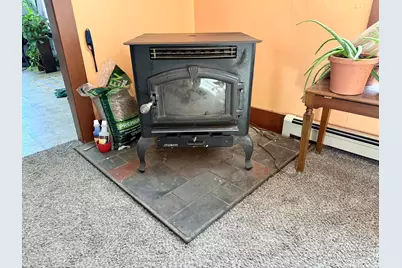 2 Hutchinson Street, Franklin, NH 03235 - Photo 19