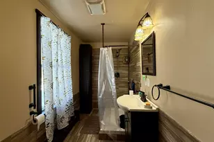 2 Hutchinson St, Franklin, NH 03235 - Photo 23