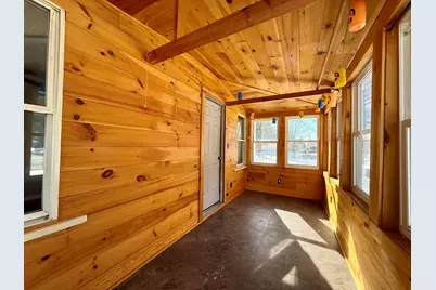 2 Hutchinson Street, Franklin, NH 03235 - Photo 5