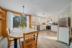 165 Robert Rogers Rd, Dunbarton, NH 03046 - Photo 3