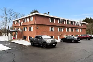 555 Calef Rd, Manchester, NH 03103 - Photo 23