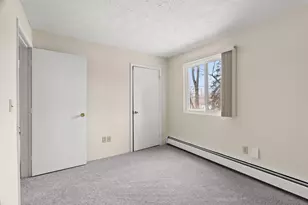 555 Calef Rd, Manchester, NH 03103 - Photo 21