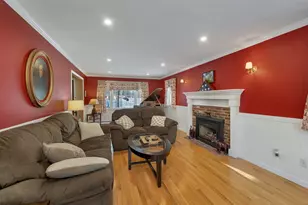 22 Nancy Ct, Alton, NH 03809 - Photo 9