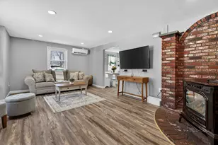 11 Pingree Hill Rd, Derry, NH 03038 - Photo 7