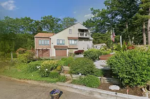 1 Grandview Ave, Derry, NH 03038 - Photo 3