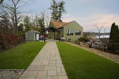 1 Grandview Avenue, Derry, NH 03038 - Photo 5