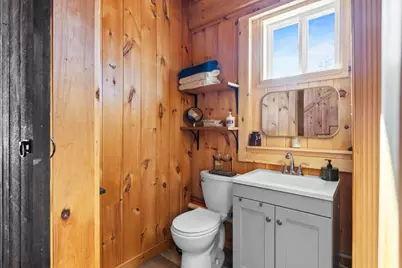 19 Elm Street, Lancaster, NH 03584 - Photo 17