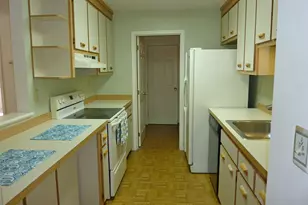 45 Dogwood Dr, Nashua, NH 03062 - Photo 3