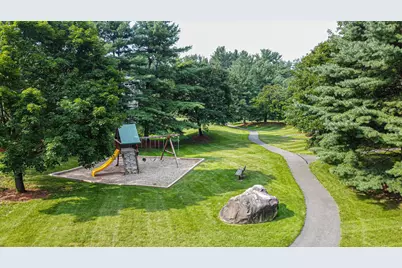 45 Dogwood Drive #208, Nashua, NH 03062 - Photo 25