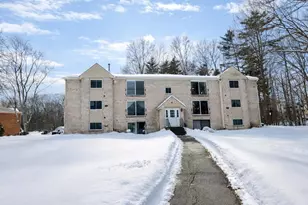 5 Brookside Dr, Exeter, NH 03833 - Photo 1