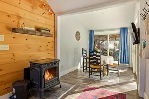 54 Harding St, Rochester, NH 03867 - Photo 3