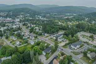 188 Cottage St, Littleton, NH 03561 - Photo 9