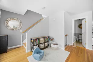 11 Canterberry Ct, Hudson, NH 03051 - Photo 7