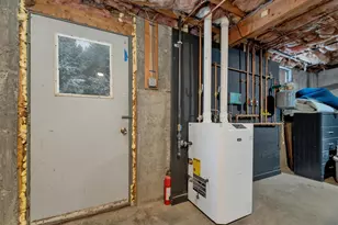 136 Lovering Ave, Loudon, NH 03307 - Photo 33