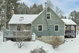 136 Lovering Ave, Loudon, NH 03307 - Photo 3