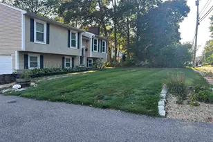 1409 Wellington Rd, Manchester, NH 03104 - Photo 1