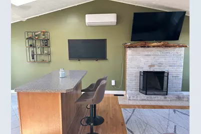 1409 Wellington Road, Manchester, NH 03104 - Photo 5