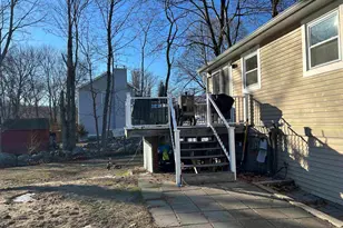 1409 Wellington Rd, Manchester, NH 03104 - Photo 33