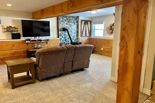 1409 Wellington Rd, Manchester, NH 03104 - Photo 27