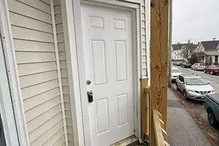 388 Belmont St, Manchester, NH 03103 - Photo 27