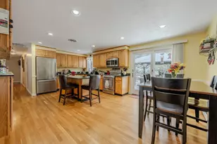 15 Easthill Dr, Hudson, NH 03051 - Photo 3