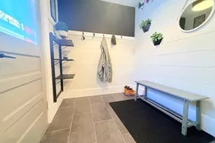 19 Kenyon St, Claremont, NH 03743 - Photo 7