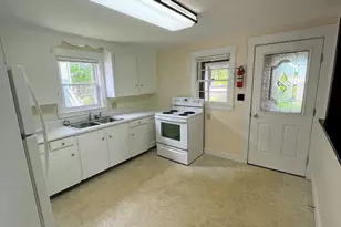 21 Wheatley St, Lebanon, NH 03766 - Photo 3