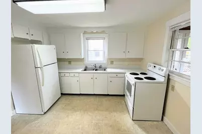 21 Wheatley Street, Lebanon, NH 03766 - Photo 3