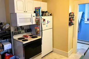 33-35 Elm St, Newmarket, NH 03857 - Photo 9