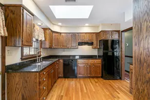 320 Post Rd, Greenland, NH 03840 - Photo 11