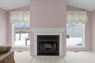 79 Walden Pond Dr, Nashua, NH 03064 - Photo 15