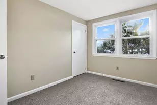 2 Tufts Dr, Nashua, NH 03064 - Photo 25