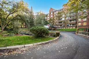 300 River Rd, Manchester, NH 03104 - Photo 27