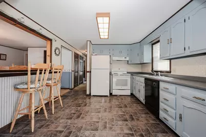 14 Terry Street, Nashua, NH 03064 - Photo 5