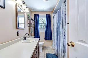 2 Natick St, Nashua, NH 03063 - Photo 13