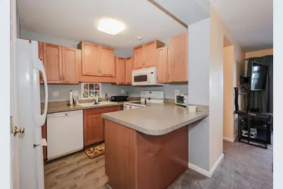 144 Treetop Circle #12, Laconia, NH 03246 - Photo 7