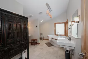 4 Windsor Blvd, Londonderry, NH 03053 - Photo 33