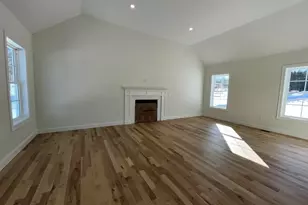 25 Blaisdell Ct, Raymond, NH 03077 - Photo 15