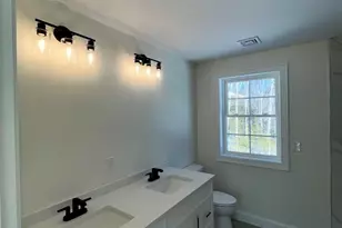 25 Blaisdell Ct, Raymond, NH 03077 - Photo 33