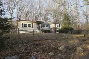 19 W Stearns Ave, Hooksett, NH 03106 - Photo 11