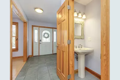 762 Robinson Road, Pembroke, NH 03275 - Photo 15