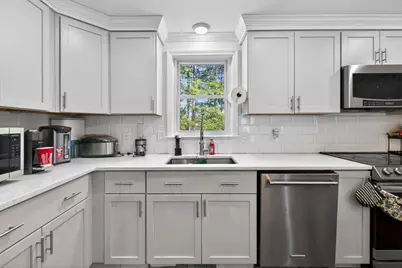 48 Nottingham Circle, Lebanon, NH 03766 - Photo 5