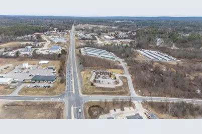 16 Brady Drive, Hudson, NH 03051 - Photo 5