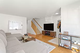 6 Tammy Ct, Hudson, NH 03051 - Photo 9