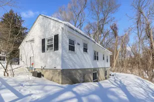 335 S Main St, Concord, NH 03301 - Photo 5